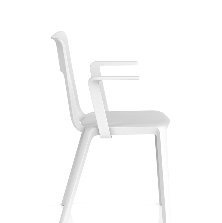Nest Edge Stacking Cafe & Bistro Chair