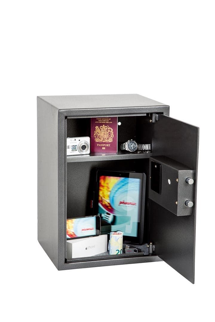 Phoenix Vela Home & Office Security Safe